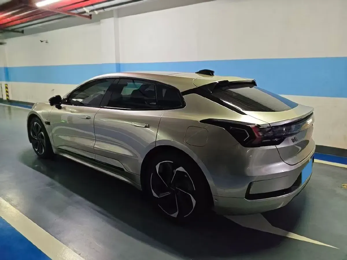 2022 Zeekr 001 BEV 86KWH,autocango,china used car exporter,china ev exporter,chinese used car exporter,chinese used ev exporter