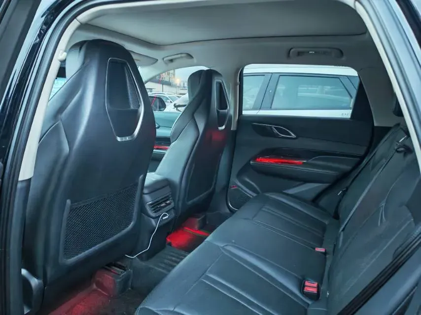 2024 HongQi HS3 1.5T 169HP L4 7DCT,autocango,china used car exporter,china ev exporter,chinese used car exporter,chinese used ev exporter