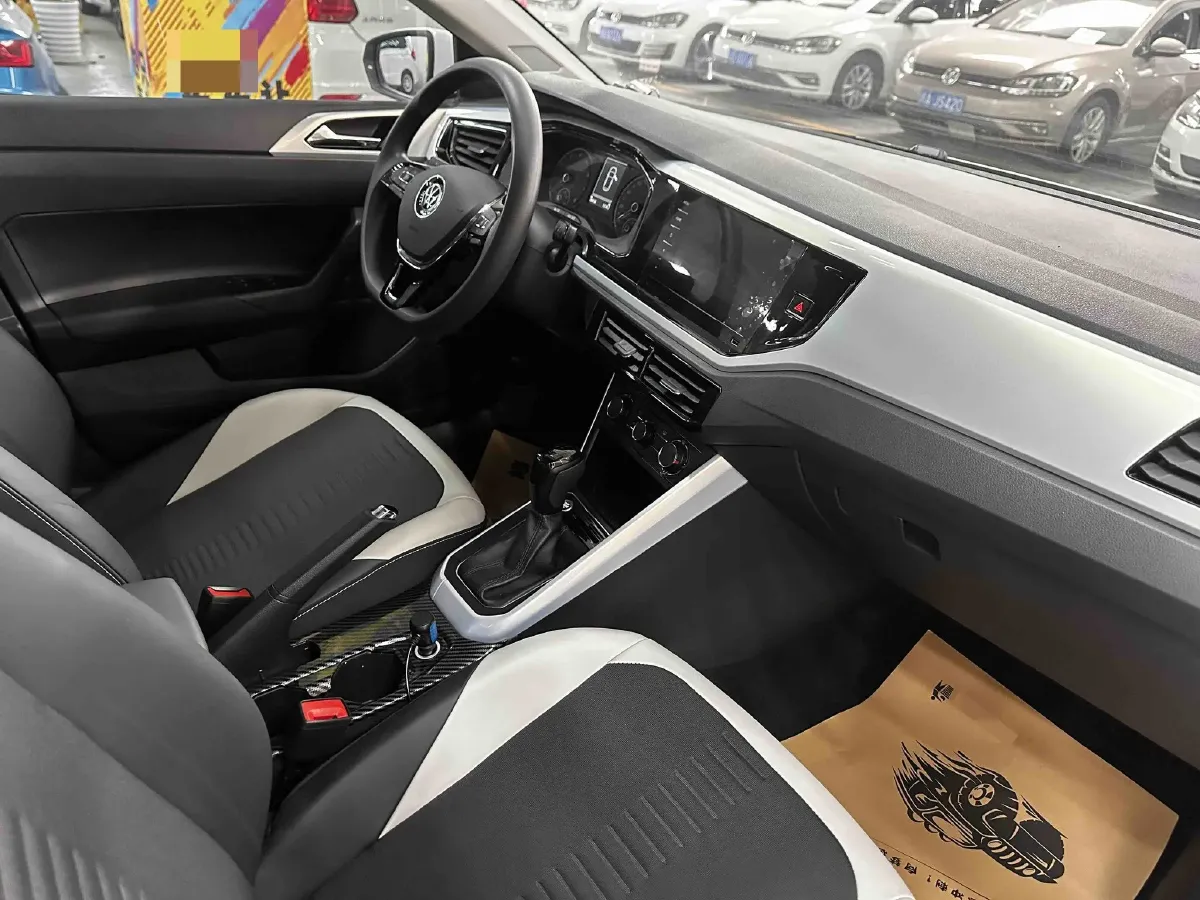 2021 Haval H6 1.5T 169HP L4 7DCT,autocango,china used car exporter,china ev exporter,chinese used car exporter,chinese used ev exporter