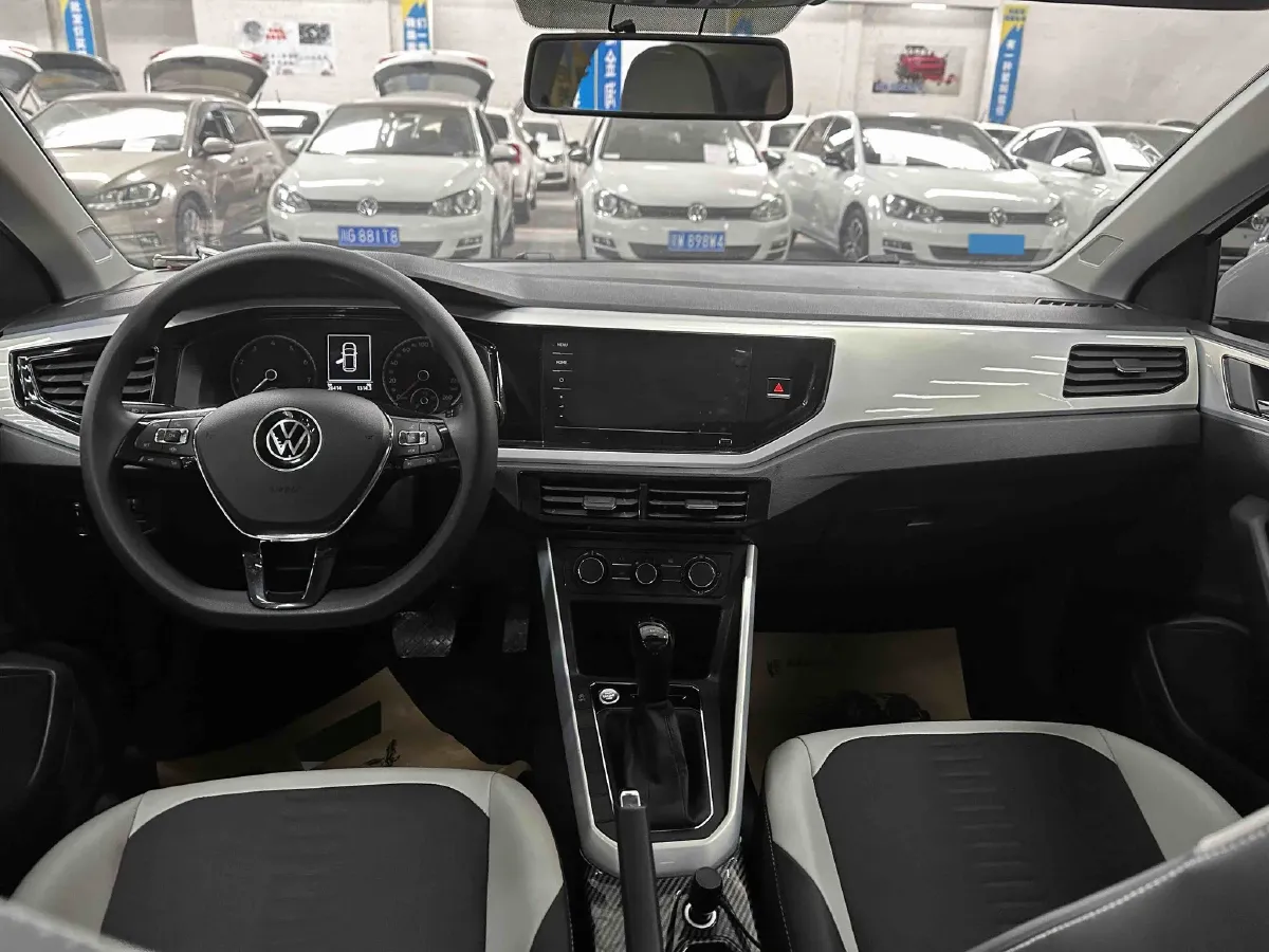 2021 Haval H6 1.5T 169HP L4 7DCT,autocango,china used car exporter,china ev exporter,chinese used car exporter,chinese used ev exporter