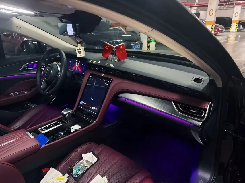 2023 HongQi H5 2.0T 224HP L4 8AT,autocango,china used car exporter,china ev exporter,chinese used car exporter,chinese used ev exporter