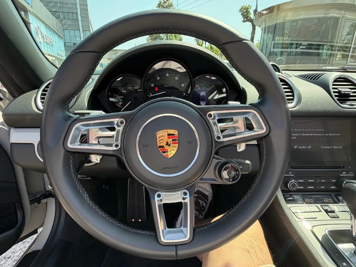 2022 Porsche 718 2.0T 300HP H4 7DCT,autocango,china used car exporter,china ev exporter,chinese used car exporter,chinese used ev exporter