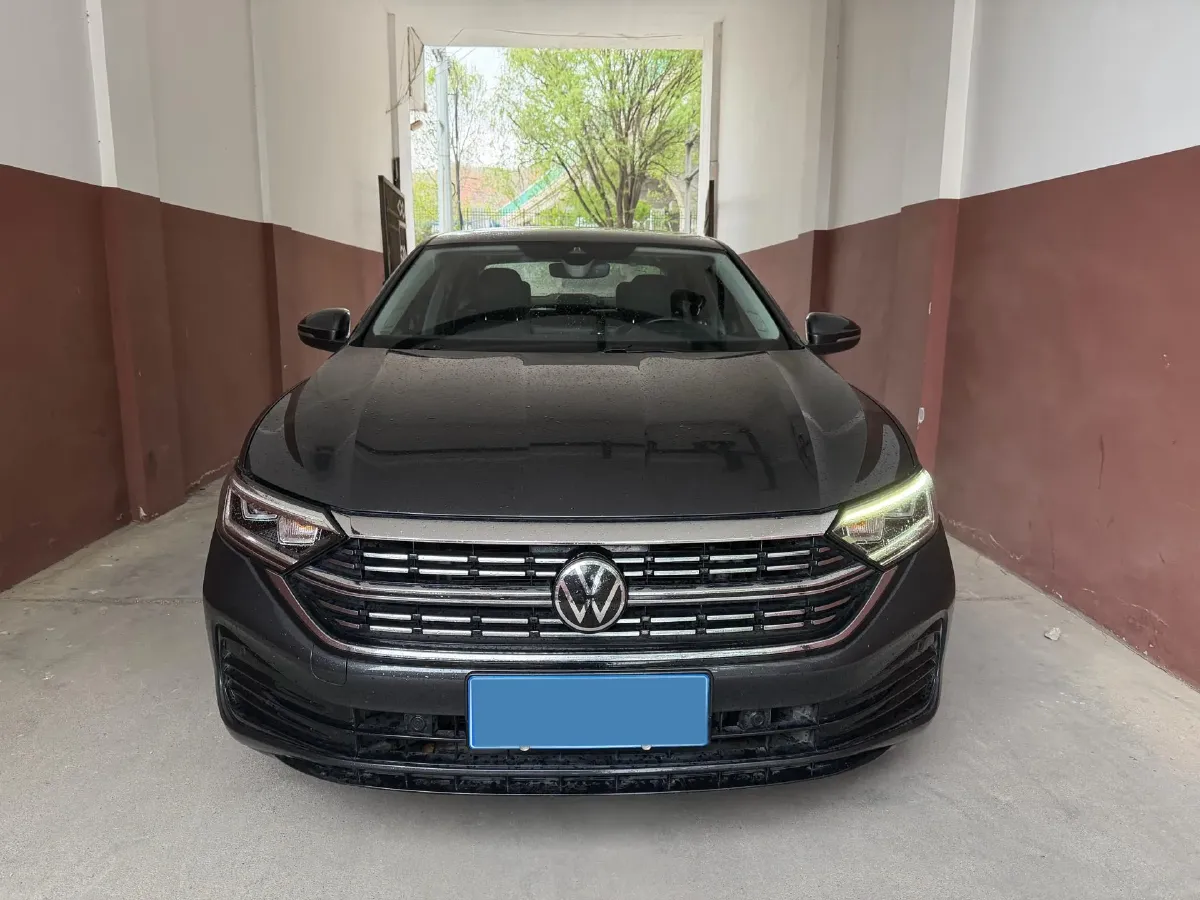 2023 Volkswagen Sagitar 1.2T 116HP L4 7DCT,autocango,china used car exporter,china ev exporter,chinese used car exporter,chinese used ev exporter