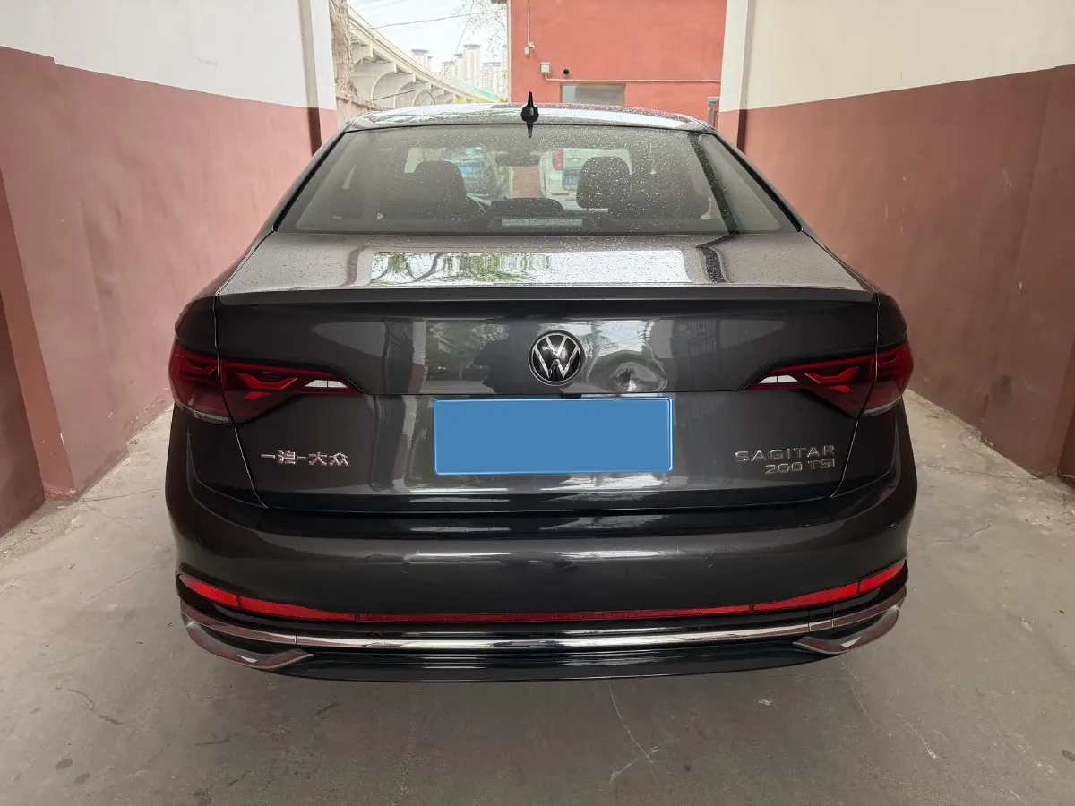 2023 Volkswagen Sagitar 1.2T 116HP L4 7DCT,autocango,china used car exporter,china ev exporter,chinese used car exporter,chinese used ev exporter