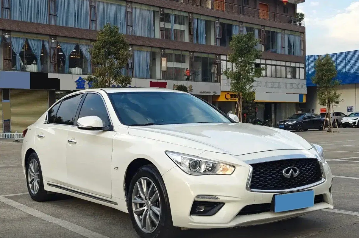 2022 Infiniti Q50L 2.0T 211HP L4 7AT,autocango,china used car exporter,china ev exporter,chinese used car exporter,chinese used ev exporter