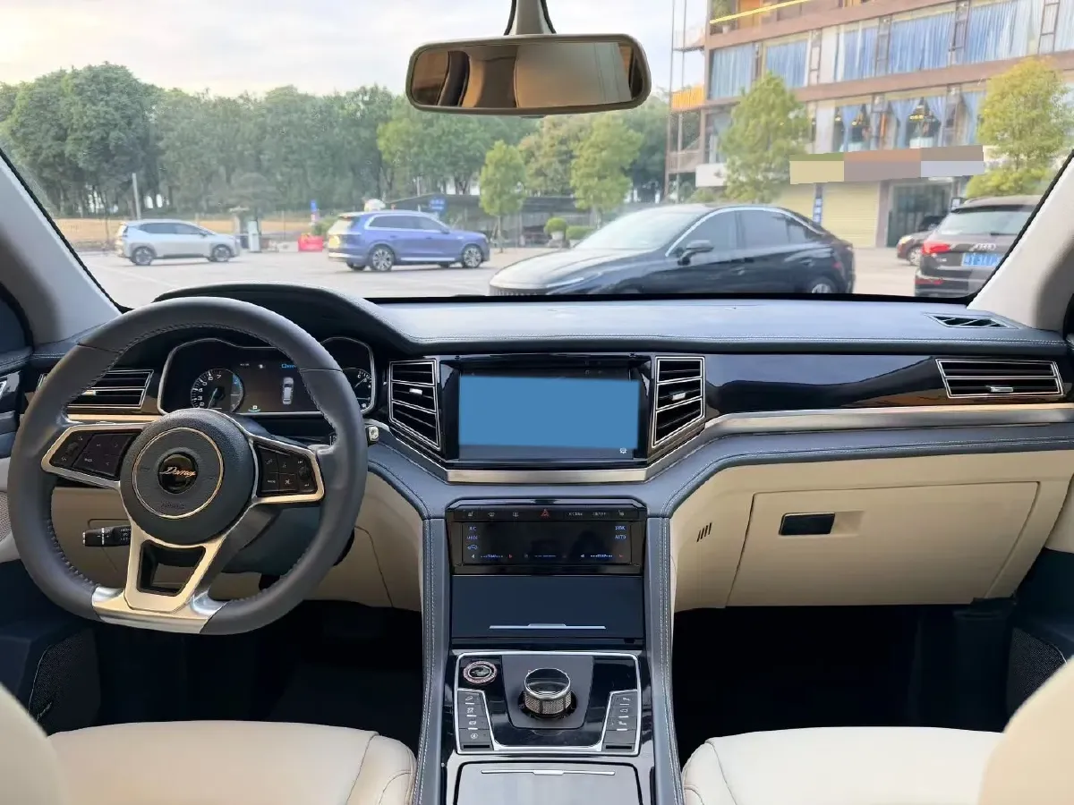 2017 Zotye Damy X7 2.0T 190HP L4 6DCT,autocango,china used car exporter,china ev exporter,chinese used car exporter,chinese used ev exporter