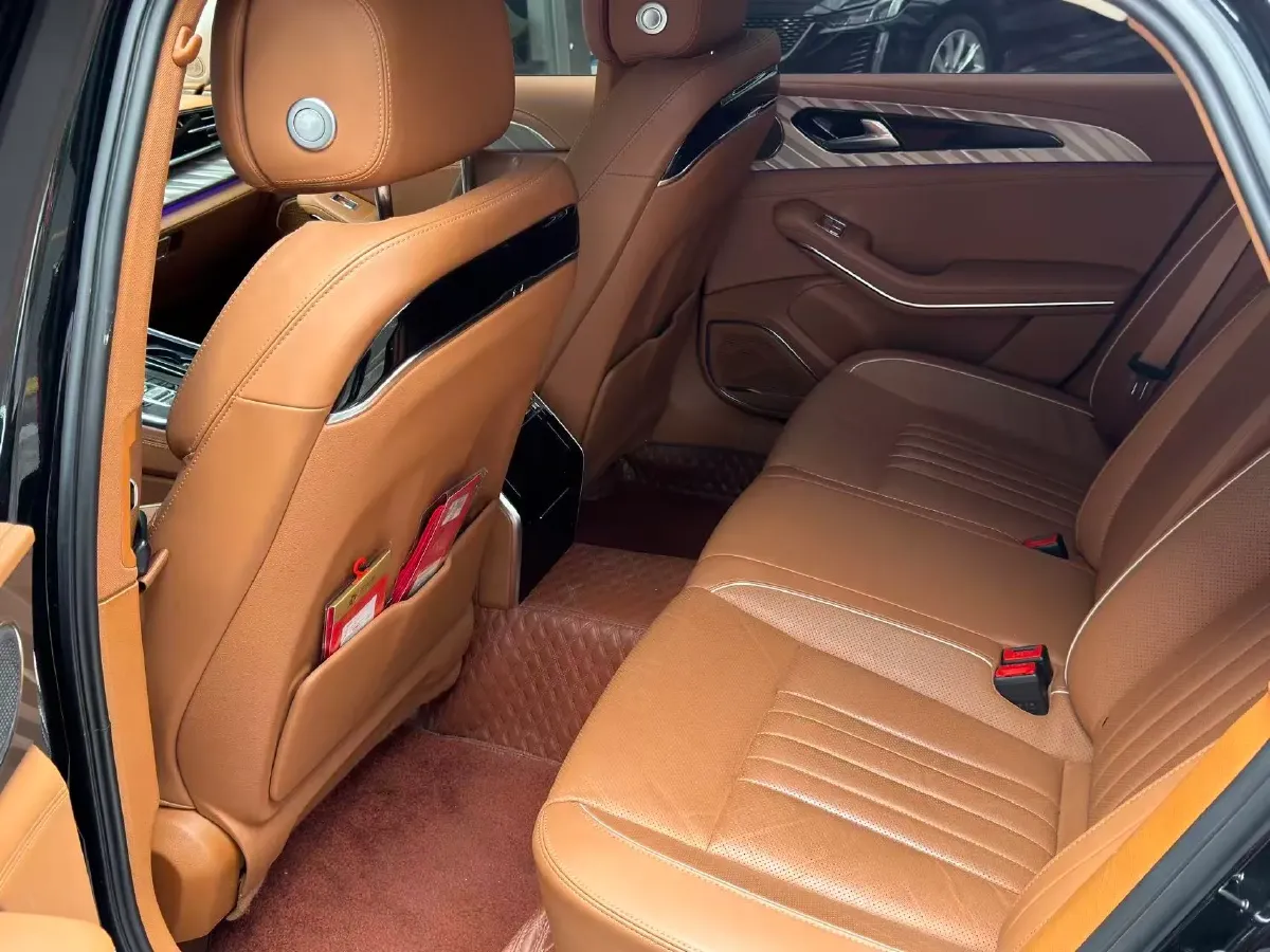 2022 HongQi H9 2.0T 252HP L4 7DCT,autocango,china used car exporter,china ev exporter,chinese used car exporter,chinese used ev exporter