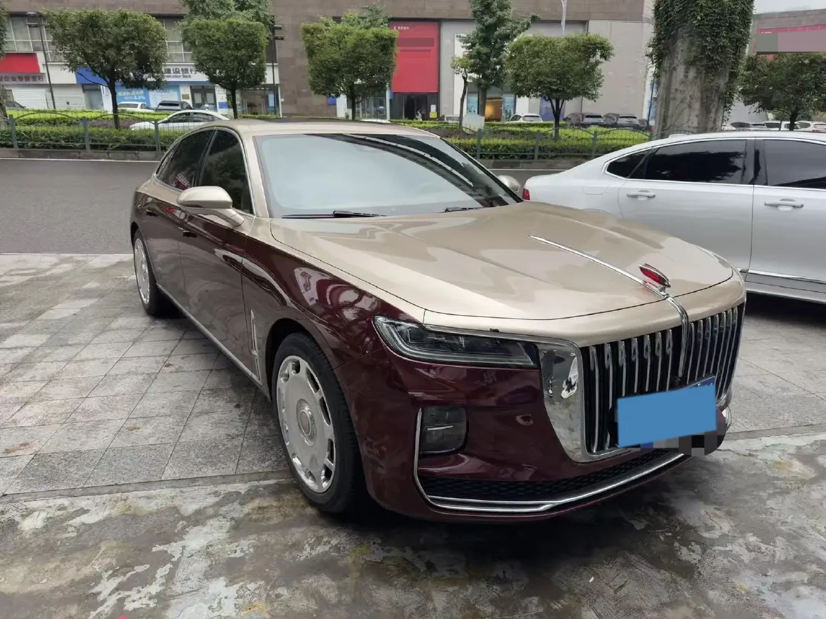 2022 HongQi H9 2.0T 252HP L4 7DCT,autocango,china used car exporter,china ev exporter,chinese used car exporter,chinese used ev exporter