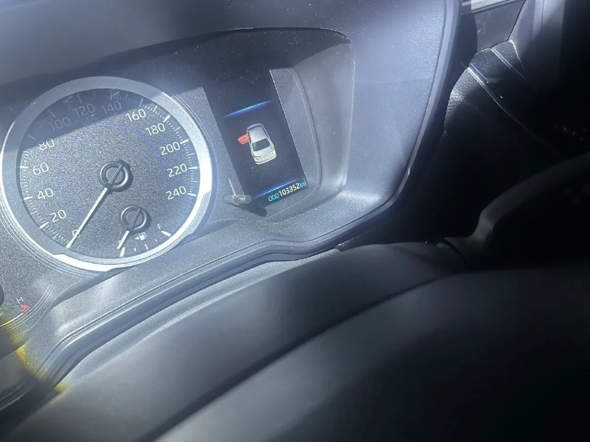 2022 Toyota Corolla 1.8L 98HP L4 E-CVT Hybrid,autocango,china used car exporter,china ev exporter,chinese used car exporter,chinese used ev exporter