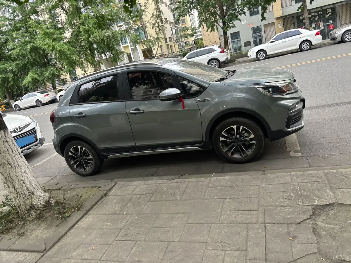 2017 Geely Vision X3 1.5L 102HP L4 5MT,autocango,china used car exporter,china ev exporter,chinese used car exporter,chinese used ev exporter