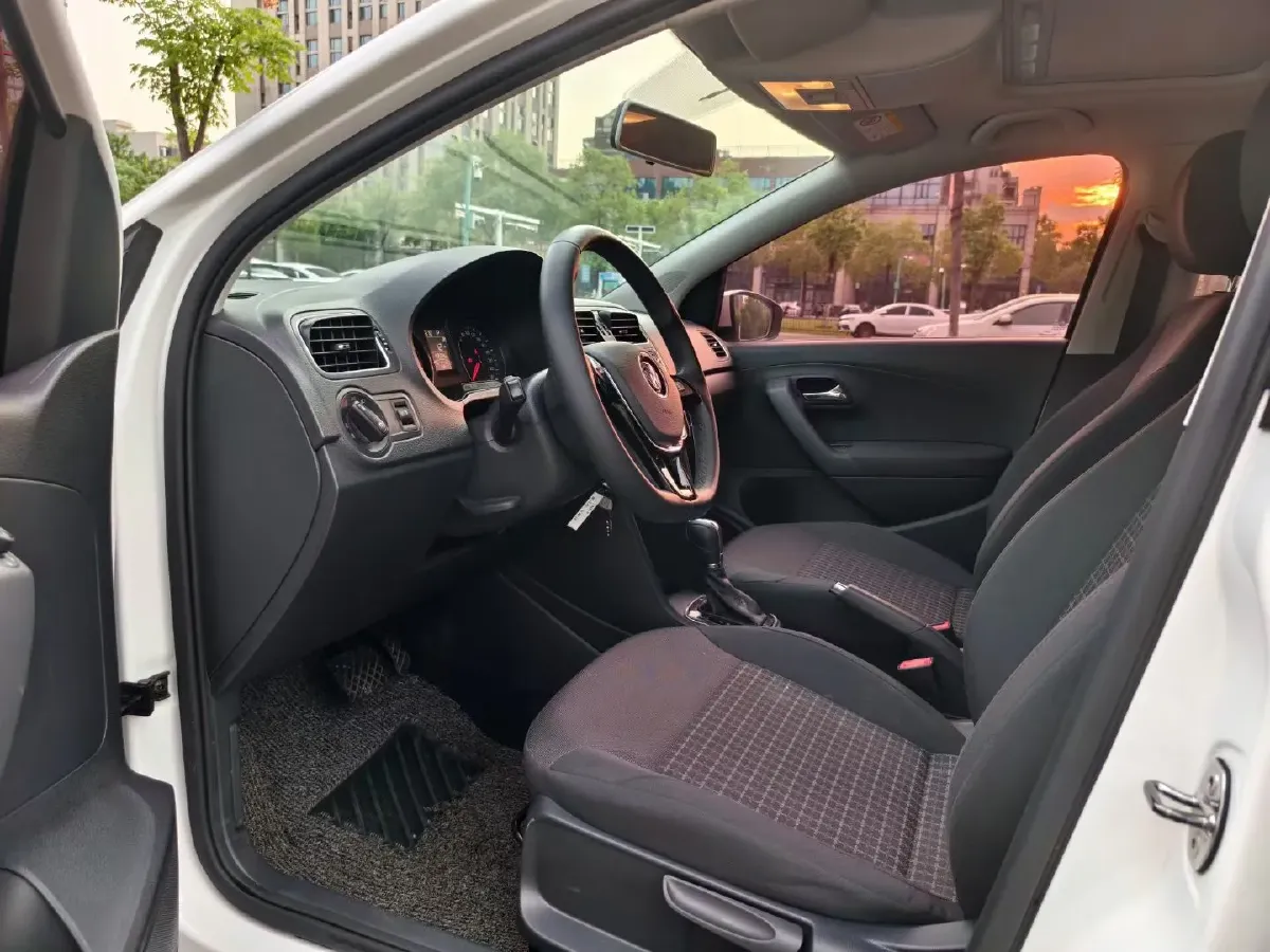 2018 ChangAn Eado 1.6L 128HP L4 6AT,autocango,china used car exporter,china ev exporter,chinese used car exporter,chinese used ev exporter