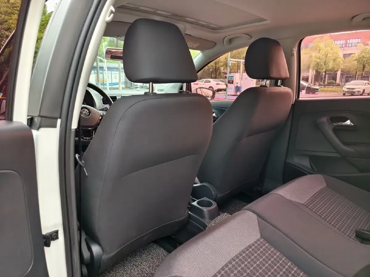 2018 ChangAn Eado 1.6L 128HP L4 6AT,autocango,china used car exporter,china ev exporter,chinese used car exporter,chinese used ev exporter