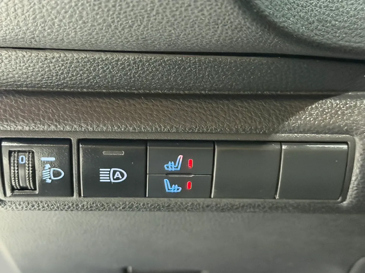 2023 Toyota Corolla 1.2T 116HP L4 CVT,autocango,china used car exporter,china ev exporter,chinese used car exporter,chinese used ev exporter
