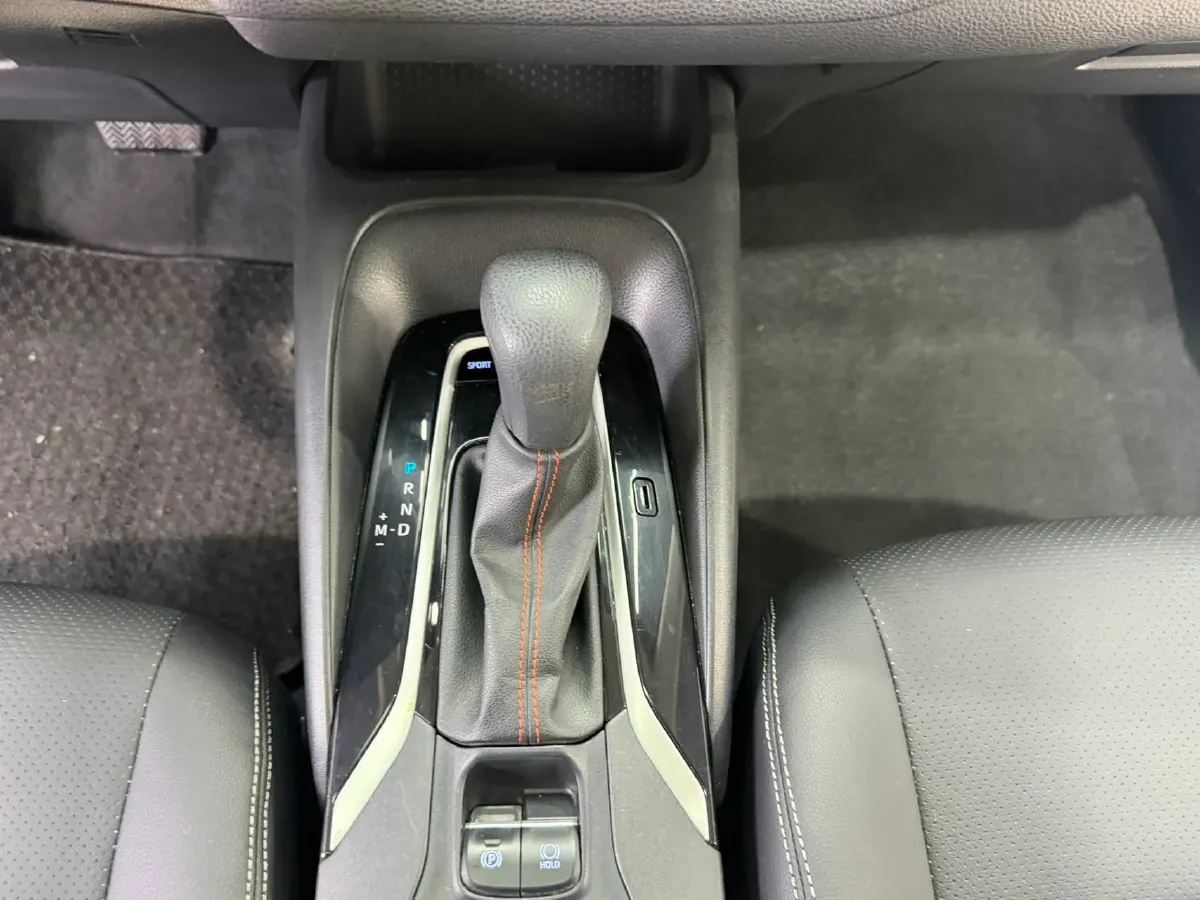 2023 Toyota Corolla 1.2T 116HP L4 CVT,autocango,china used car exporter,china ev exporter,chinese used car exporter,chinese used ev exporter
