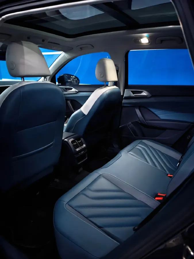 2023 Volkswagen Tharu 1.5T 160HP L4 7DCT,autocango,china used car exporter,china ev exporter,chinese used car exporter,chinese used ev exporter