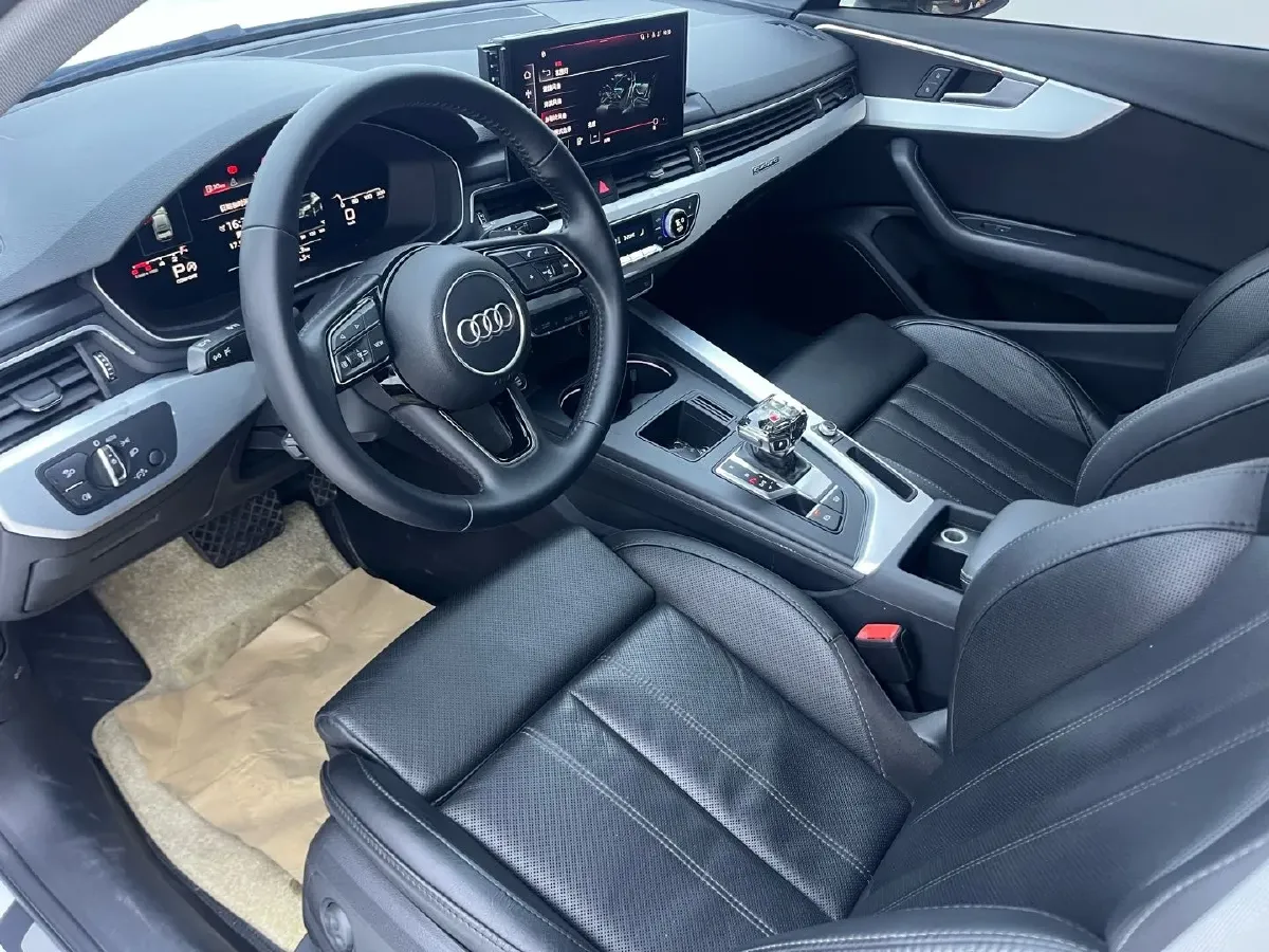 2020 Audi A4L 2.0T 190HP L4 7DCT,autocango,china used car exporter,china ev exporter,chinese used car exporter,chinese used ev exporter