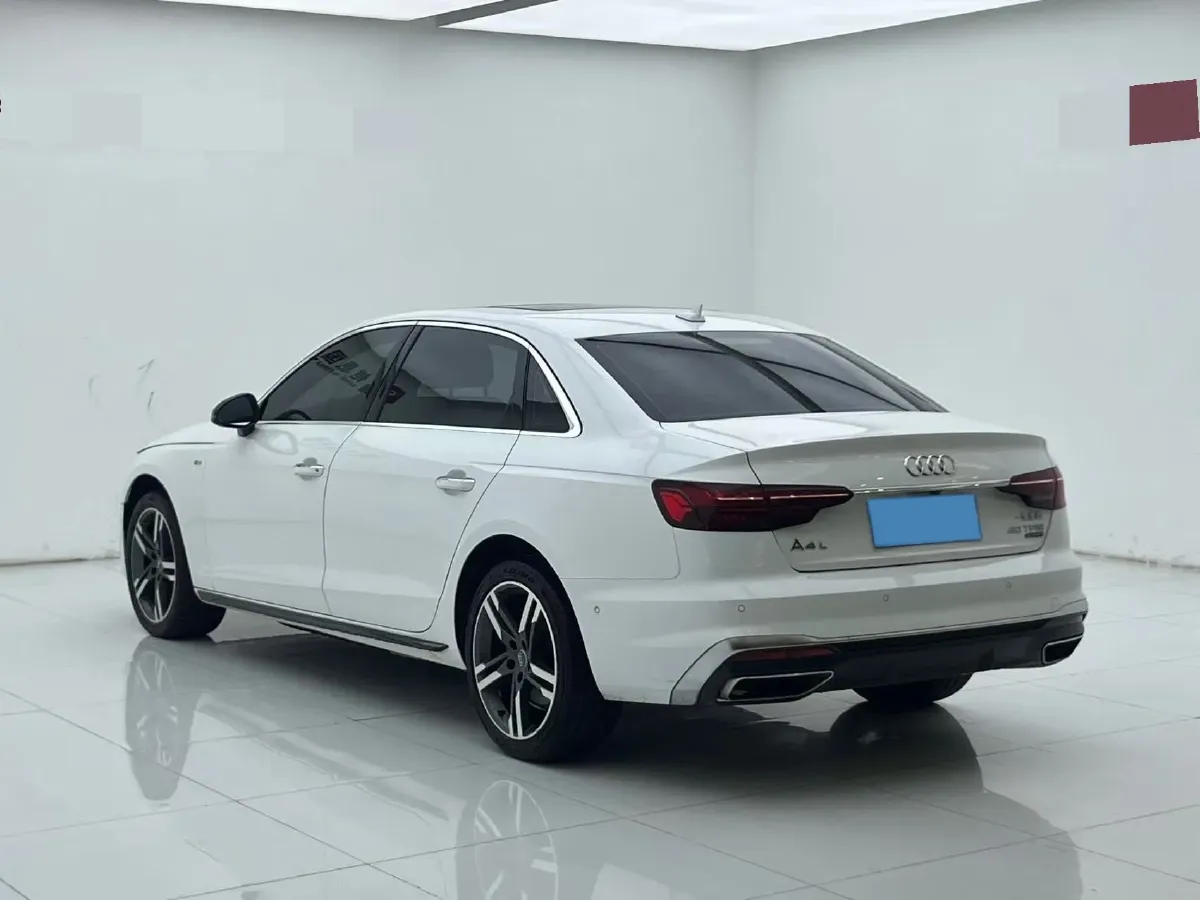 2020 Audi A4L 2.0T 190HP L4 7DCT,autocango,china used car exporter,china ev exporter,chinese used car exporter,chinese used ev exporter