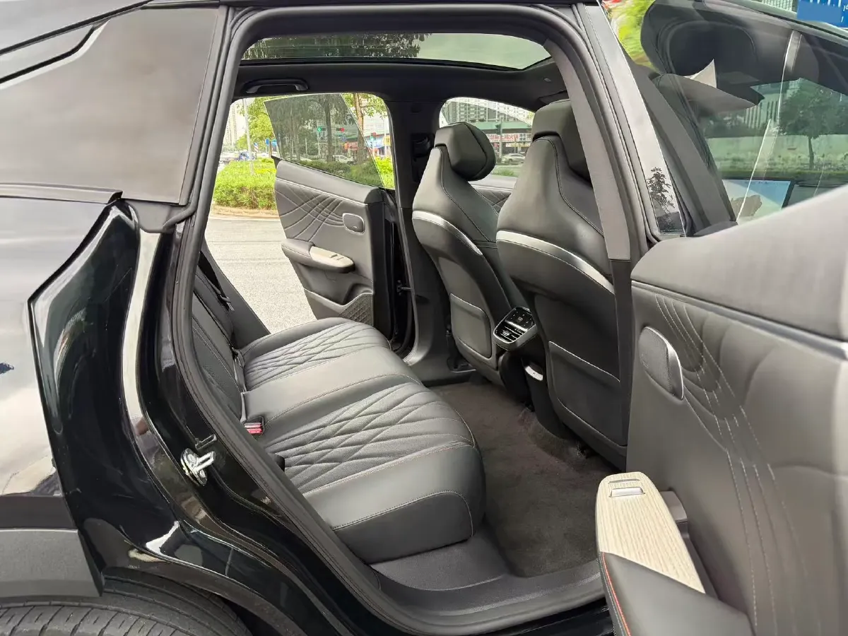 2023 Deepal S07 1.5L 95HP L4 REEV 31.73KWH,autocango,china used car exporter,china ev exporter,chinese used car exporter,chinese used ev exporter
