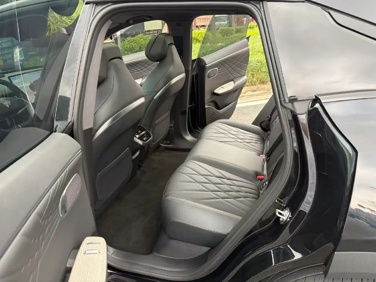 2023 Deepal S07 1.5L 95HP L4 REEV 31.73KWH,autocango,china used car exporter,china ev exporter,chinese used car exporter,chinese used ev exporter