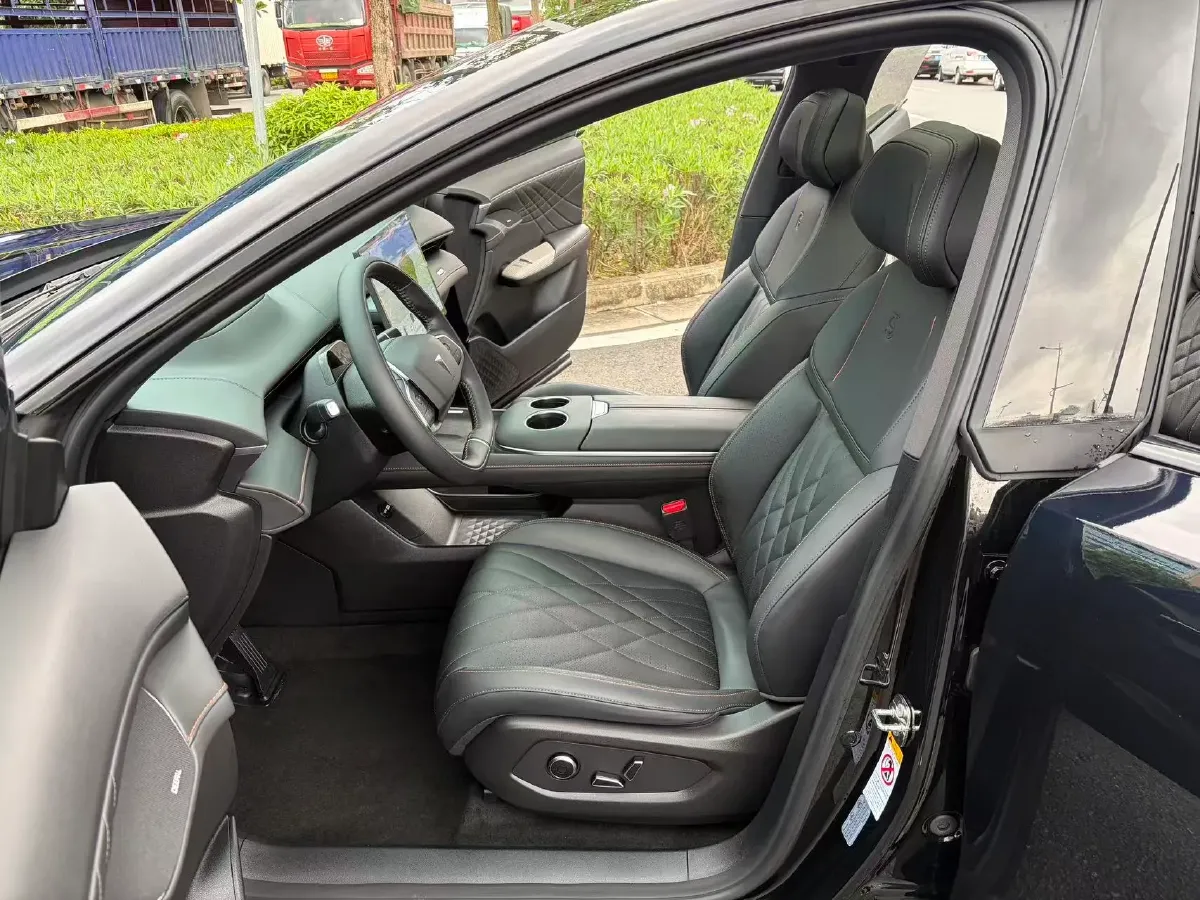 2023 Deepal S07 1.5L 95HP L4 REEV 31.73KWH,autocango,china used car exporter,china ev exporter,chinese used car exporter,chinese used ev exporter