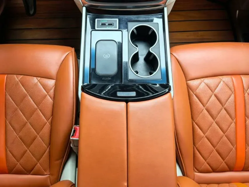 2020 Buick GL8 2.0T 237HP L4 9AT,autocango,china used car exporter,china ev exporter,chinese used car exporter,chinese used ev exporter