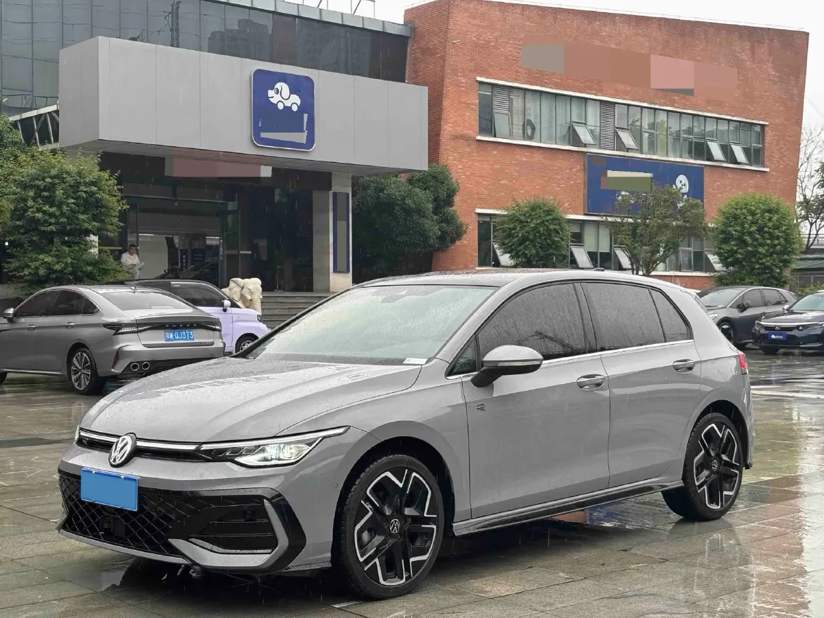 2025 Volkswagen Golf 1.5T 160HP L4 7DCT,autocango,china used car exporter,china ev exporter,chinese used car exporter,chinese used ev exporter