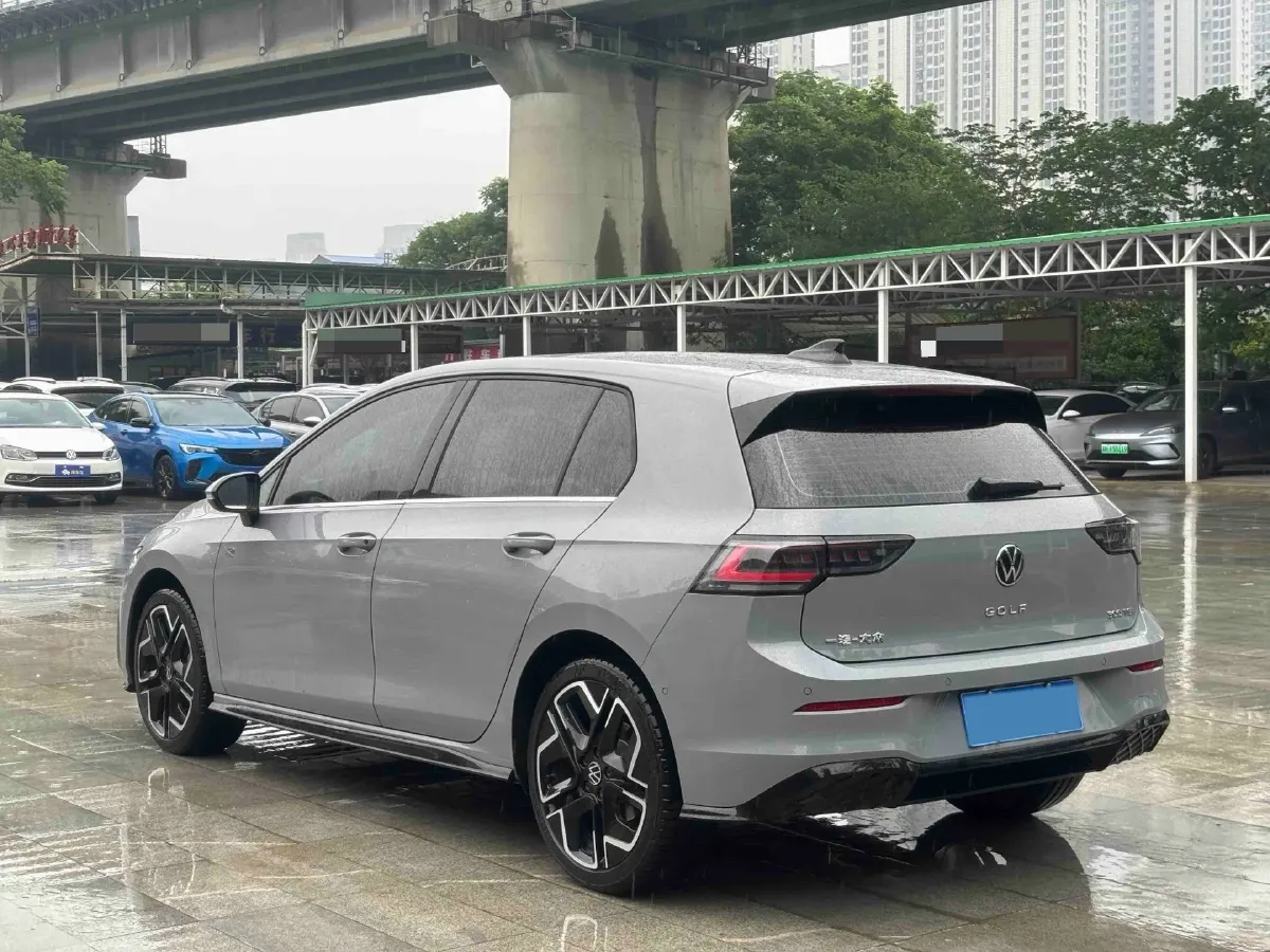 2025 Volkswagen Golf 1.5T 160HP L4 7DCT,autocango,china used car exporter,china ev exporter,chinese used car exporter,chinese used ev exporter