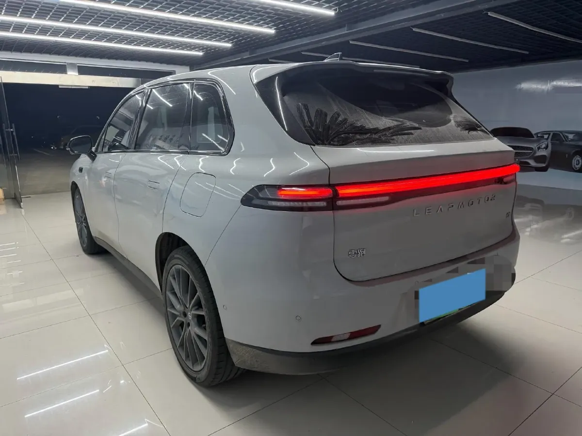 2024 Leapmotor C10 1.5L 95HP L4 REEV 28.4KWH,autocango,china used car exporter,china ev exporter,chinese used car exporter,chinese used ev exporter
