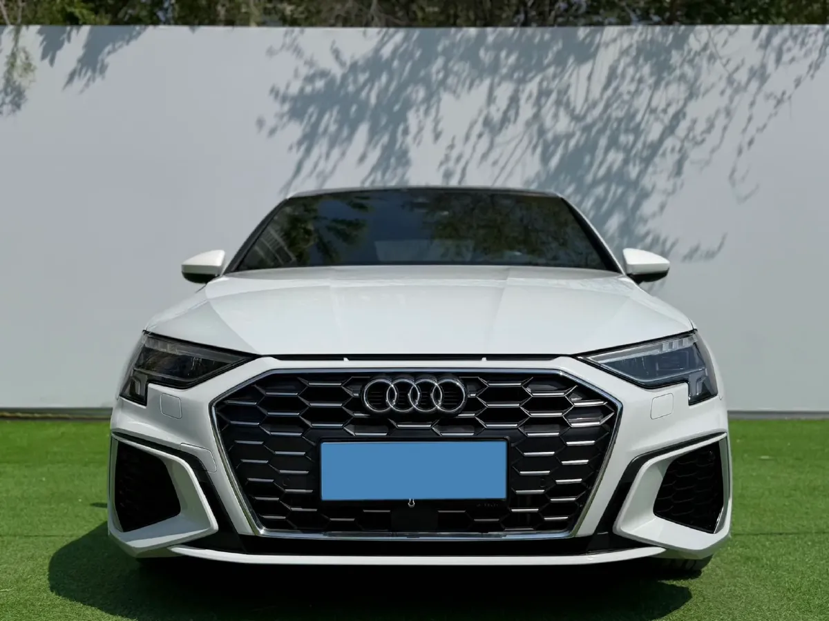 2022 Audi A3 1.4T 150HP L4 7DCT,autocango,china used car exporter,china ev exporter,chinese used car exporter,chinese used ev exporter