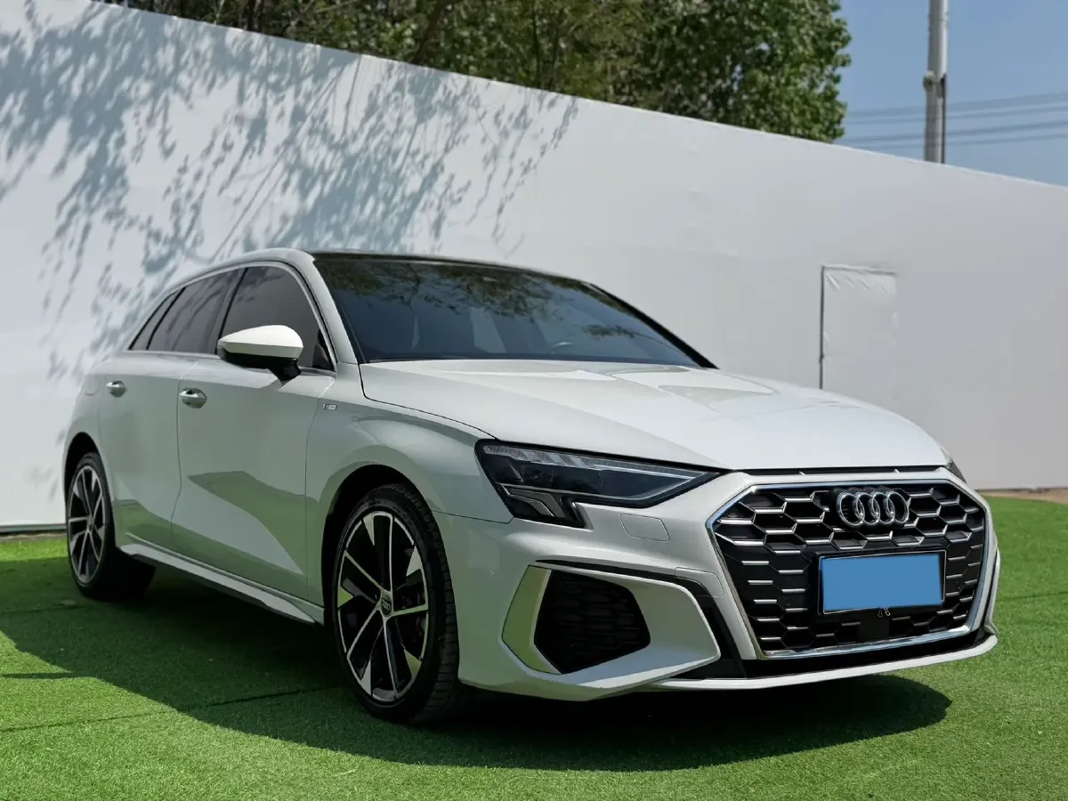 2022 Audi A3 1.4T 150HP L4 7DCT,autocango,china used car exporter,china ev exporter,chinese used car exporter,chinese used ev exporter