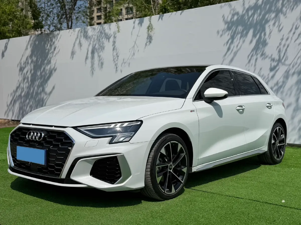 2022 Audi A3 1.4T 150HP L4 7DCT,autocango,china used car exporter,china ev exporter,chinese used car exporter,chinese used ev exporter