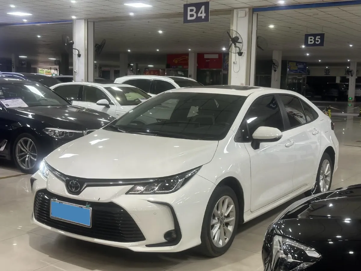 2021 Toyota Corolla 1.2T 116HP L4 CVT,autocango,china used car exporter,china ev exporter,chinese used car exporter,chinese used ev exporter