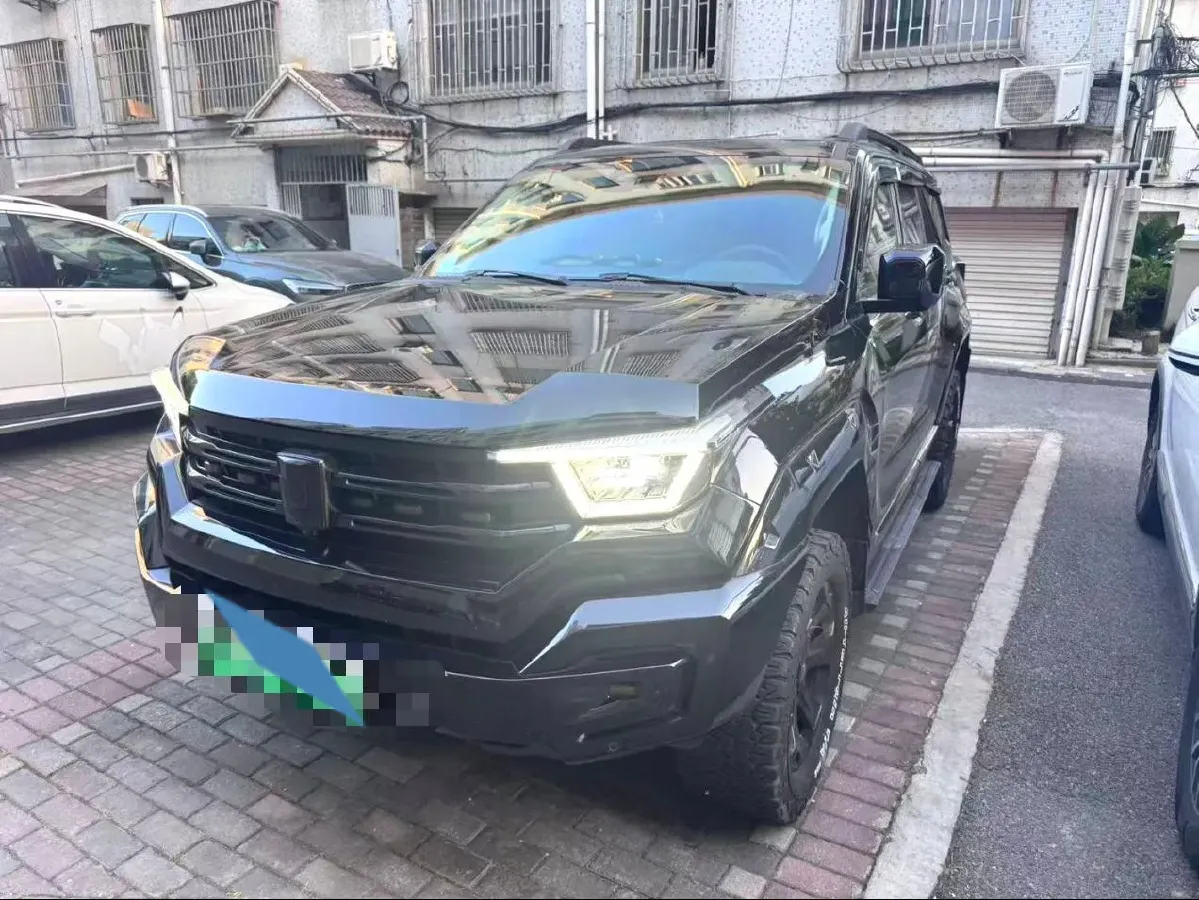 2024 Tank 400 2.0T 252HP L4 9AT PHEV 36.7/37.1KWH,autocango,china used car exporter,china ev exporter,chinese used car exporter,chinese used ev exporter