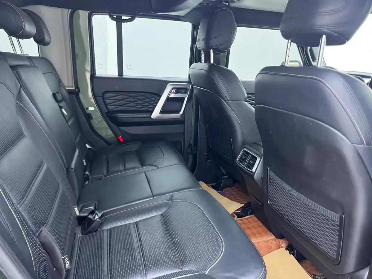 2020 Beijing BJ40 2.0T 224HP L4 8AT,autocango,china used car exporter,china ev exporter,chinese used car exporter,chinese used ev exporter