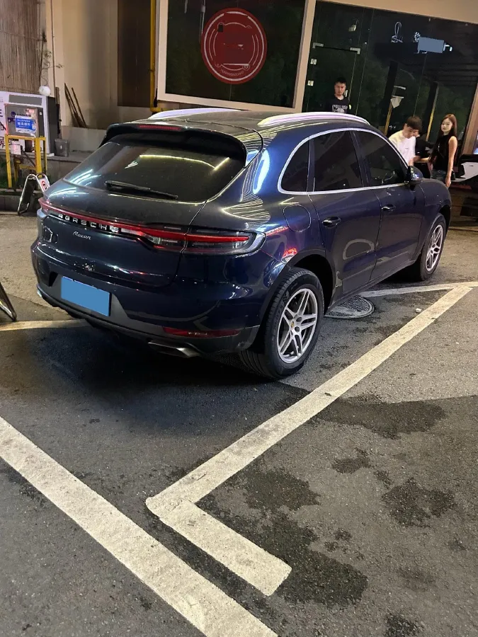 2021 Porsche Macan 2.0T 252HP L4 7DCT,autocango,china used car exporter,china ev exporter,chinese used car exporter,chinese used ev exporter