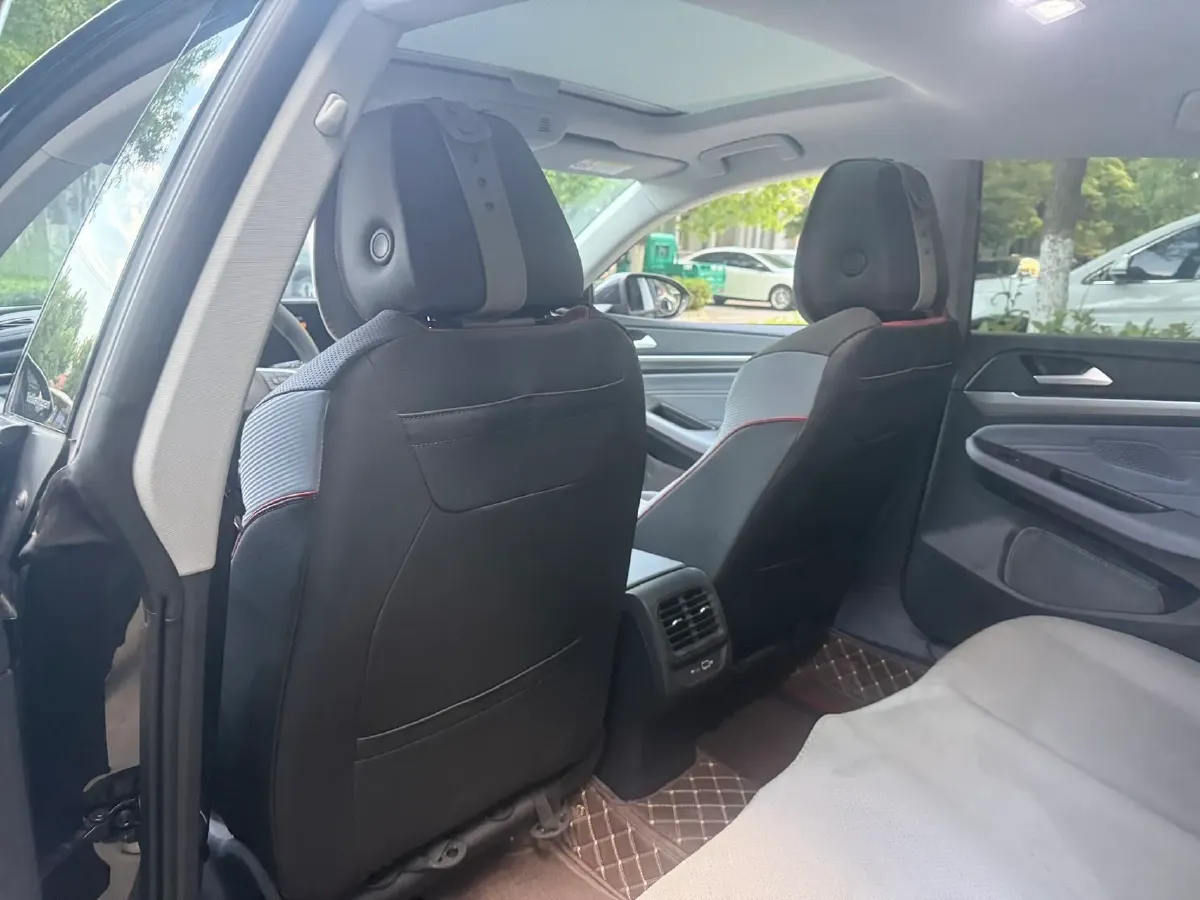 2024 Volkswagen Lamando 1.4T 150HP L4 7DCT,autocango,china used car exporter,china ev exporter,chinese used car exporter,chinese used ev exporter