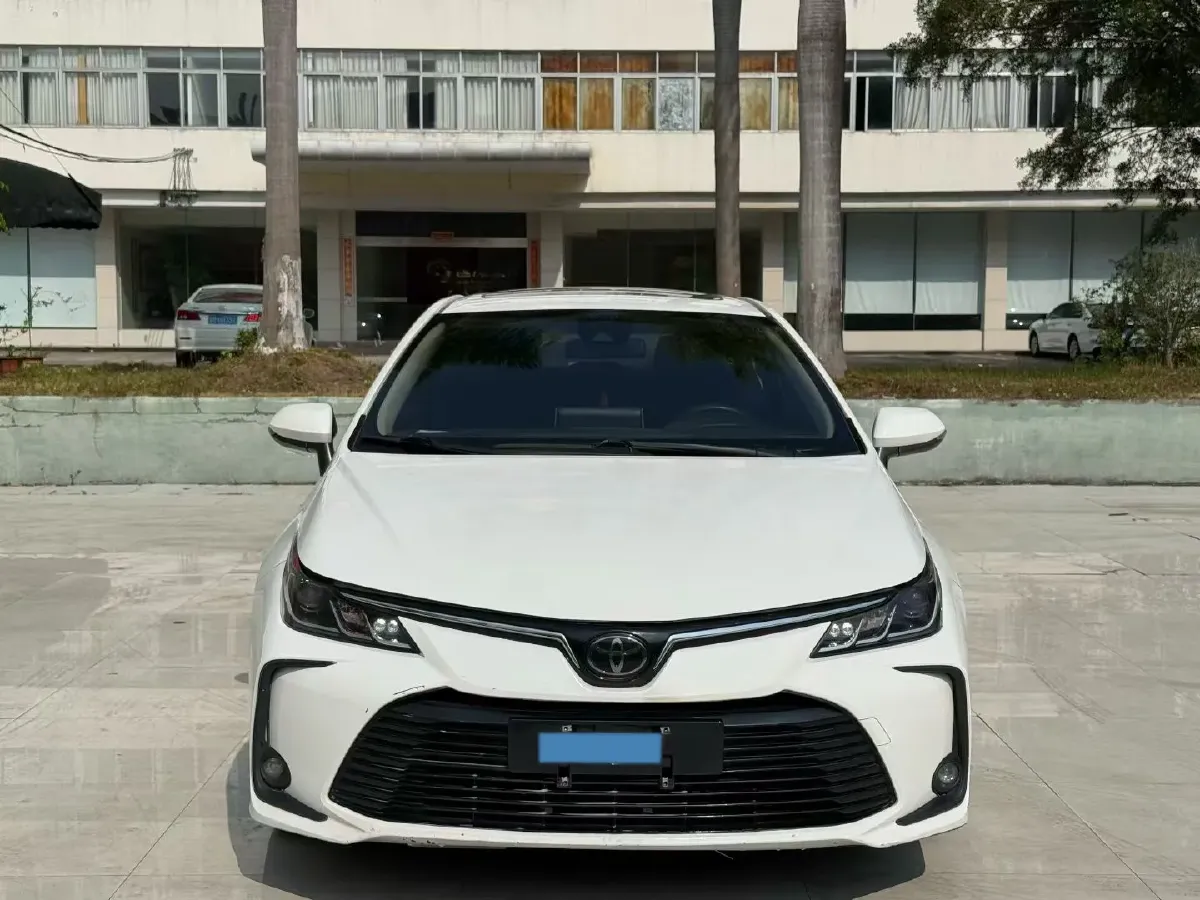 2021 Toyota Corolla 1.2T 116HP L4 CVT,autocango,china used car exporter,china ev exporter,chinese used car exporter,chinese used ev exporter