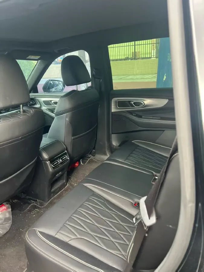 2025 GAC Trumpchi GS8 2.0T 252HP L4 8AT,autocango,china used car exporter,china ev exporter,chinese used car exporter,chinese used ev exporter