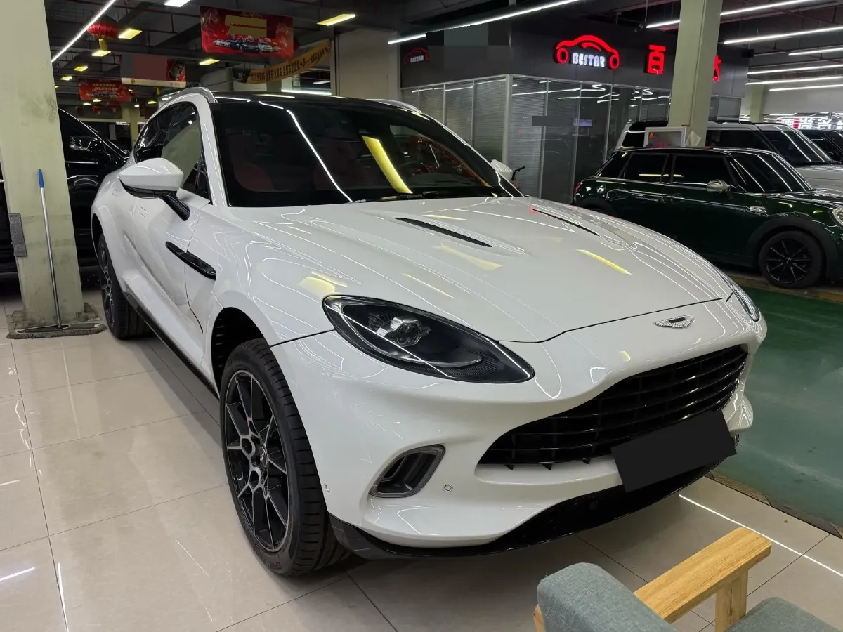 2021 Aston Martin DBX 4.0T 550HP V8 9AT,autocango,china used car exporter,china ev exporter,chinese used car exporter,chinese used ev exporter