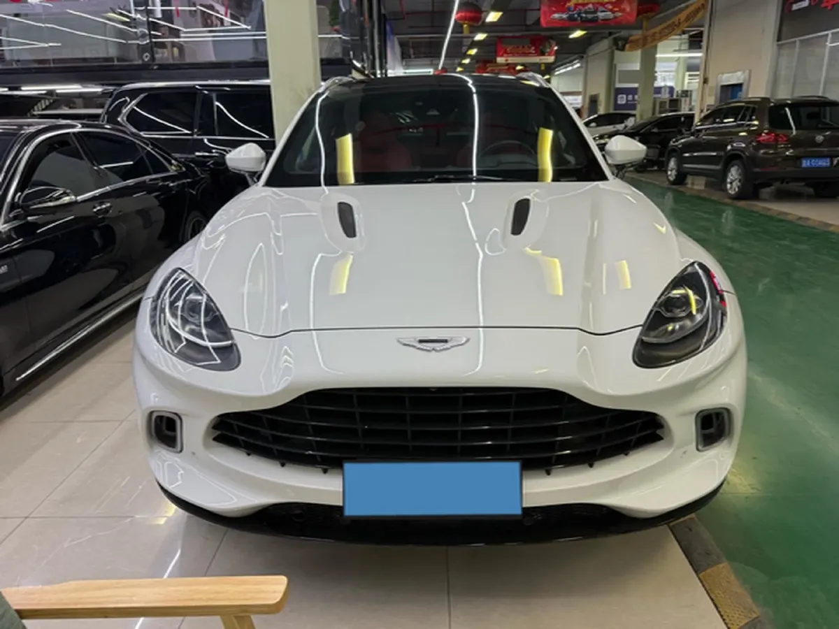 2021 Aston Martin DBX 4.0T 550HP V8 9AT,autocango,china used car exporter,china ev exporter,chinese used car exporter,chinese used ev exporter