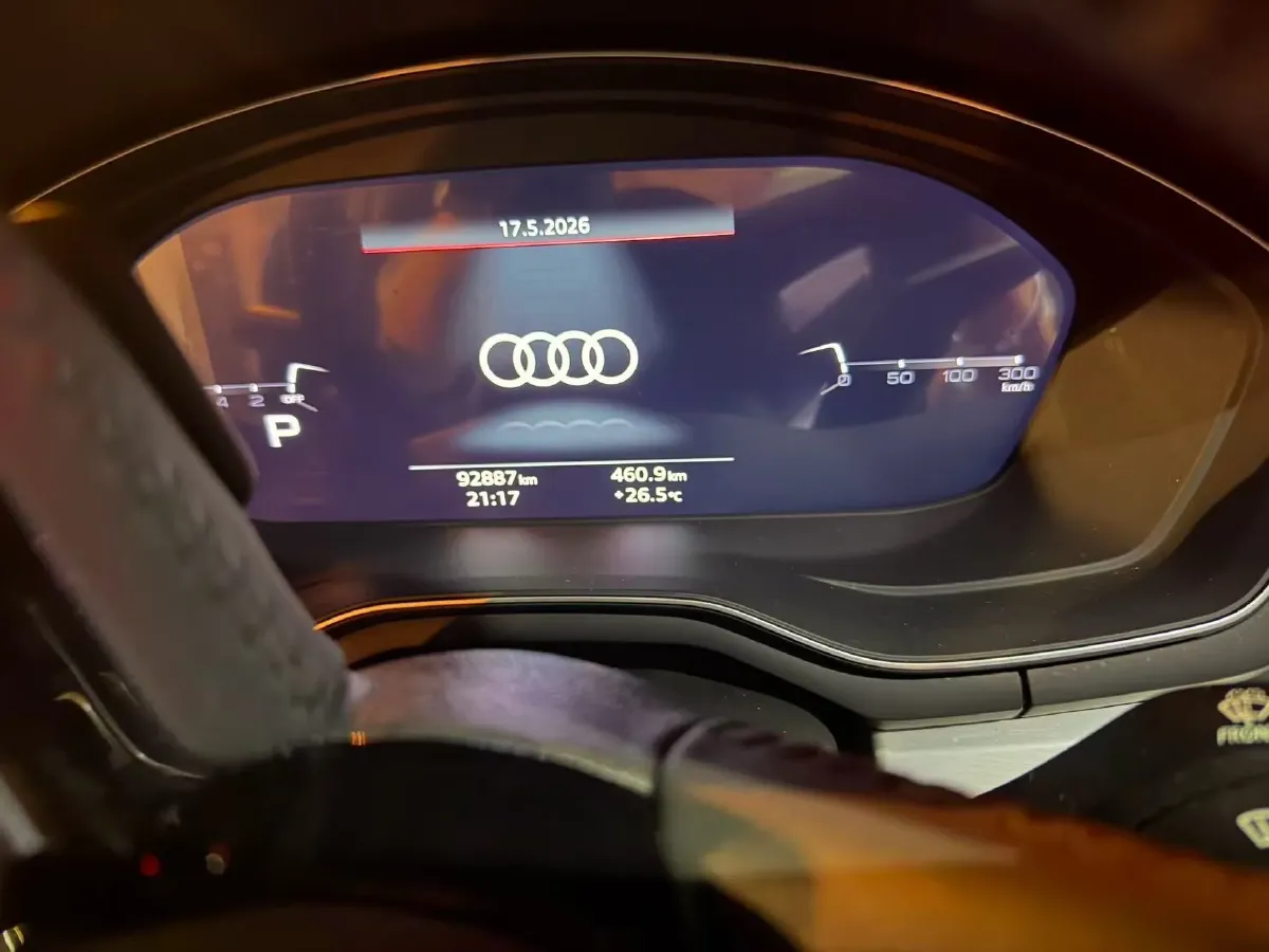 2020 Audi A4L 2.0T 150HP L4 7DCT,autocango,china used car exporter,china ev exporter,chinese used car exporter,chinese used ev exporter