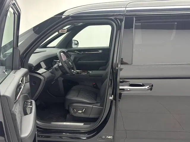 2024 Zeekr 009 BEV 108KWH,autocango,china used car exporter,china ev exporter,chinese used car exporter,chinese used ev exporter