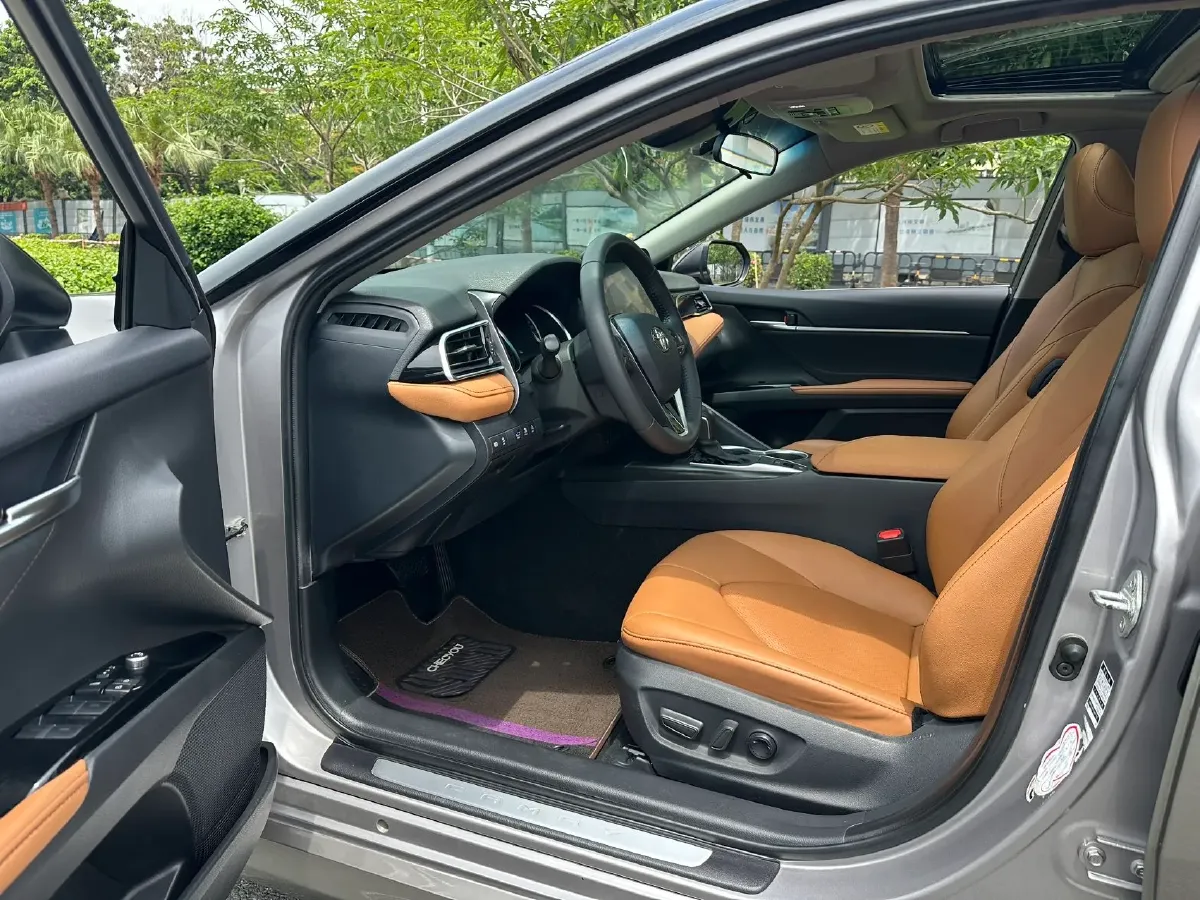 2021 Toyota Camry 2.0L 178HP L4 CVT,autocango,china used car exporter,china ev exporter,chinese used car exporter,chinese used ev exporter