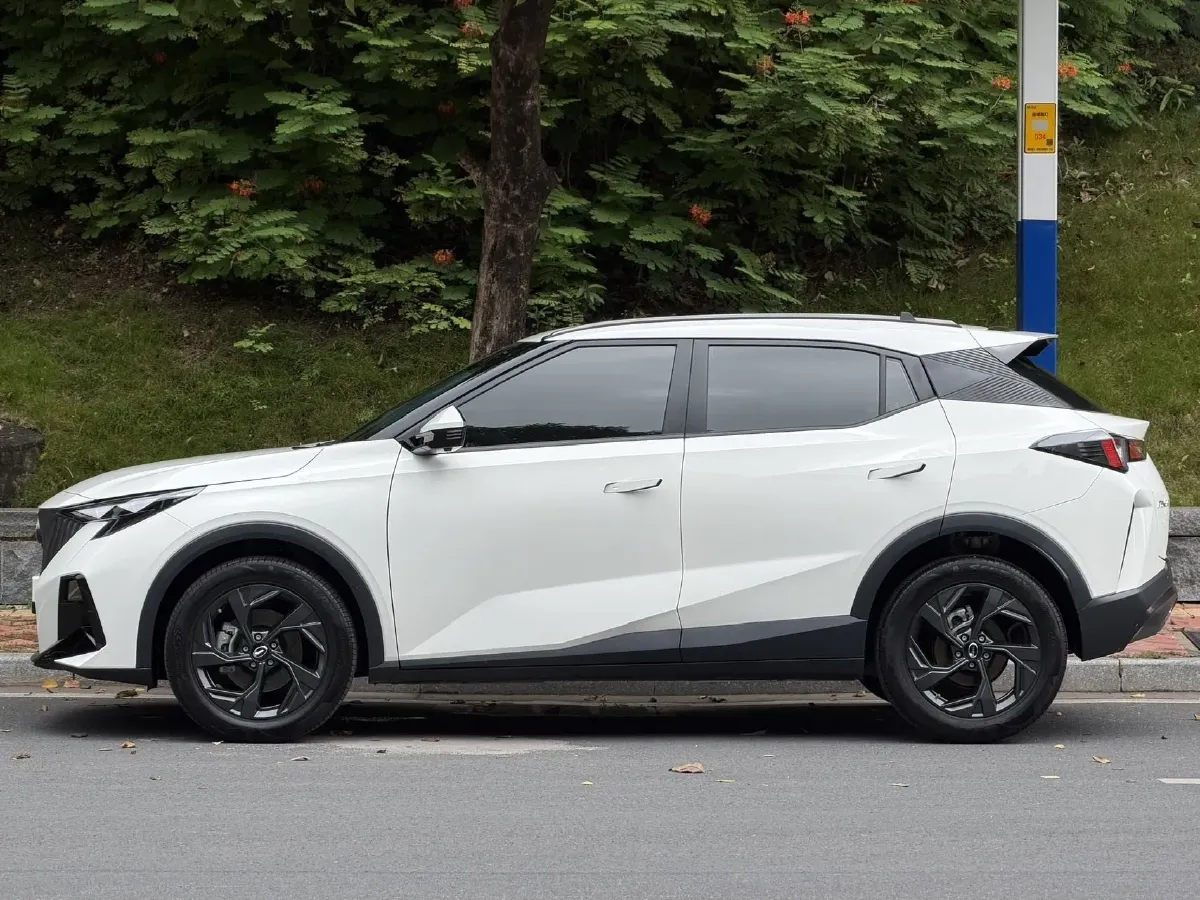 2023 GAC Trumpchi GS3 1.5T 177HP L4 7DCT,autocango,china used car exporter,china ev exporter,chinese used car exporter,chinese used ev exporter