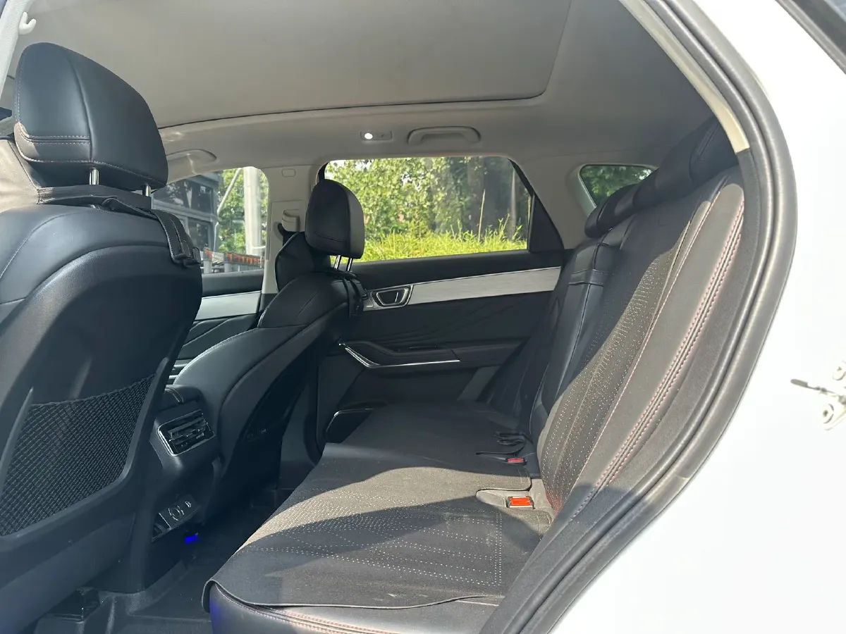 2020 Bestune T99 2.0T 224HP L4 6AT,autocango,china used car exporter,china ev exporter,chinese used car exporter,chinese used ev exporter
