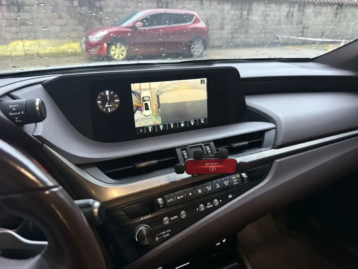 2020 Lexus ES 2.0L 173HP L4 CVT,autocango,china used car exporter,china ev exporter,chinese used car exporter,chinese used ev exporter