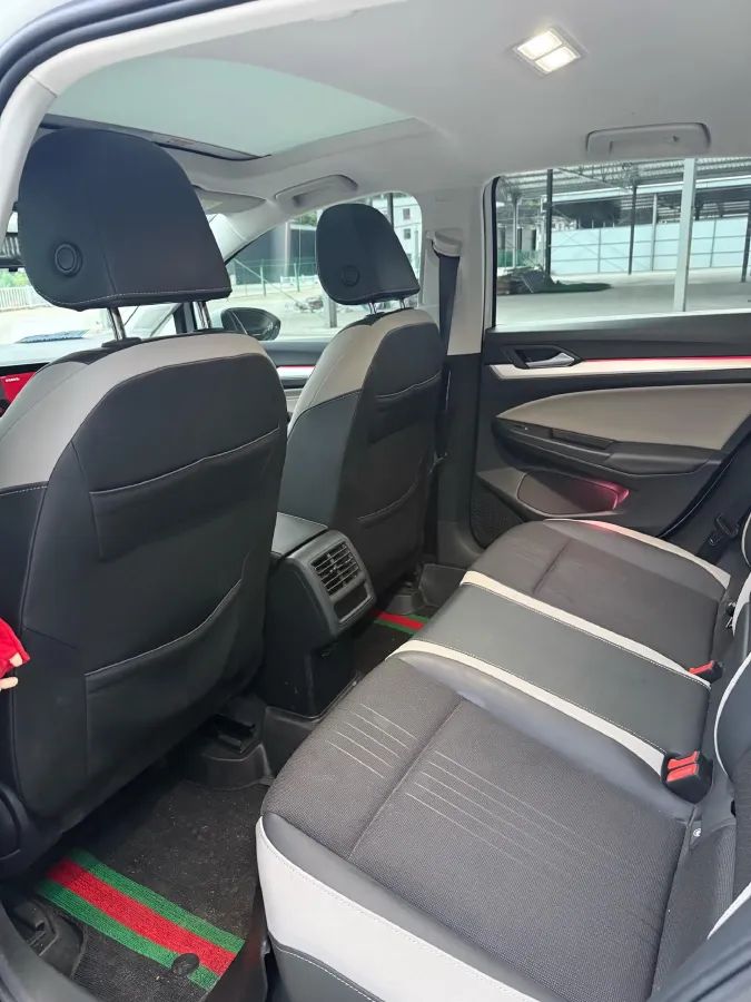 2021 Volkswagen Golf 1.4T 150HP L4 7DCT,autocango,china used car exporter,china ev exporter,chinese used car exporter,chinese used ev exporter