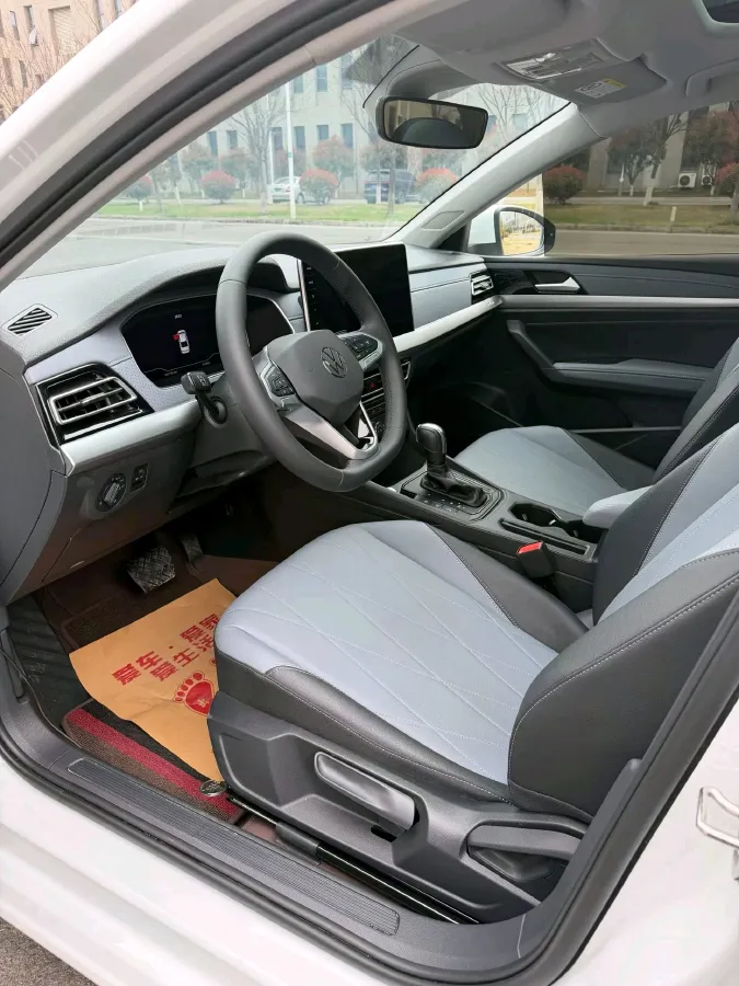2024 Volkswagen Lavida 1.5L 110HP L4 6AT,autocango,china used car exporter,china ev exporter,chinese used car exporter,chinese used ev exporter