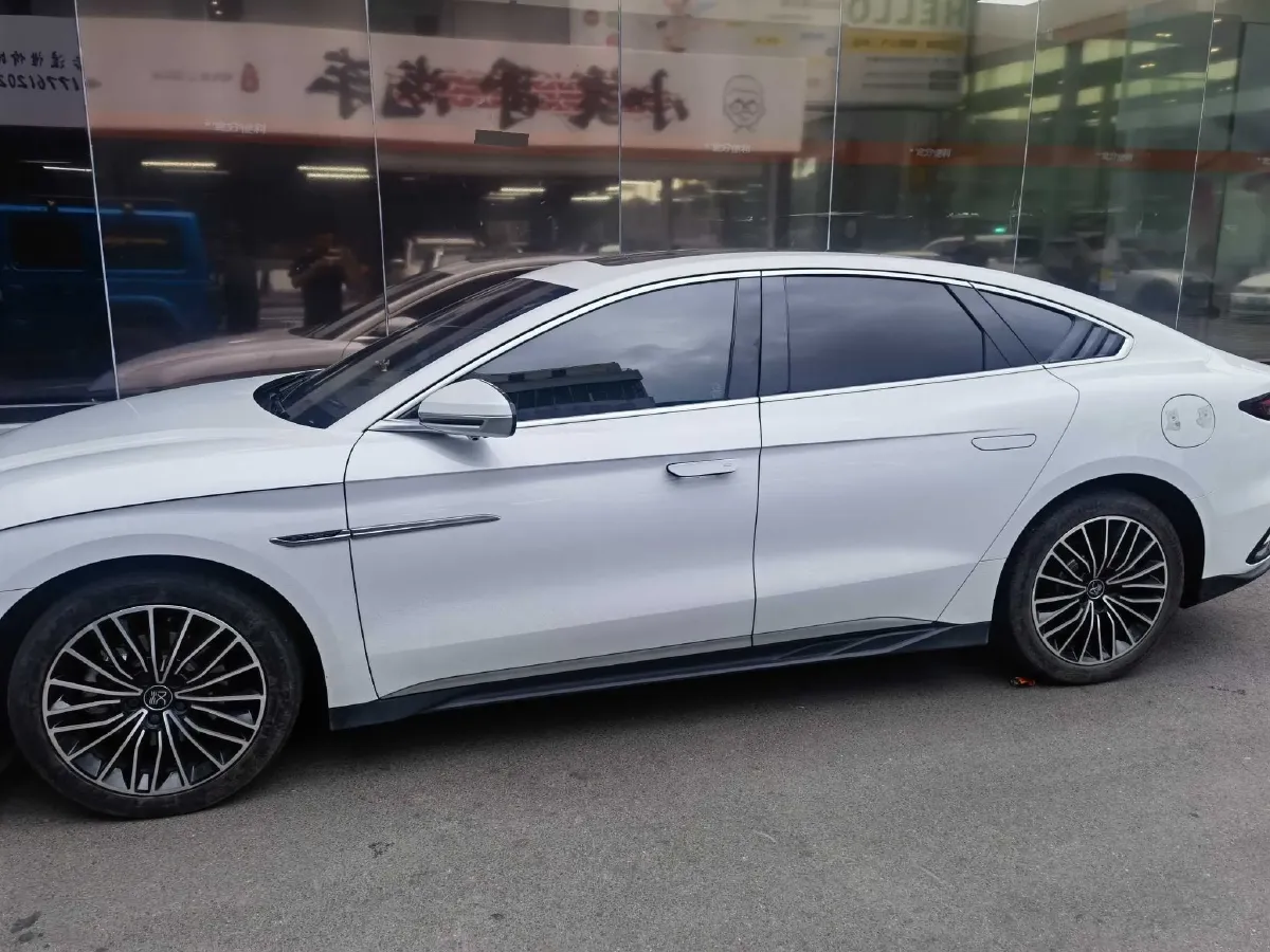 2022 BYD Seal BEV 61.4KWH,autocango,china used car exporter,china ev exporter,chinese used car exporter,chinese used ev exporter