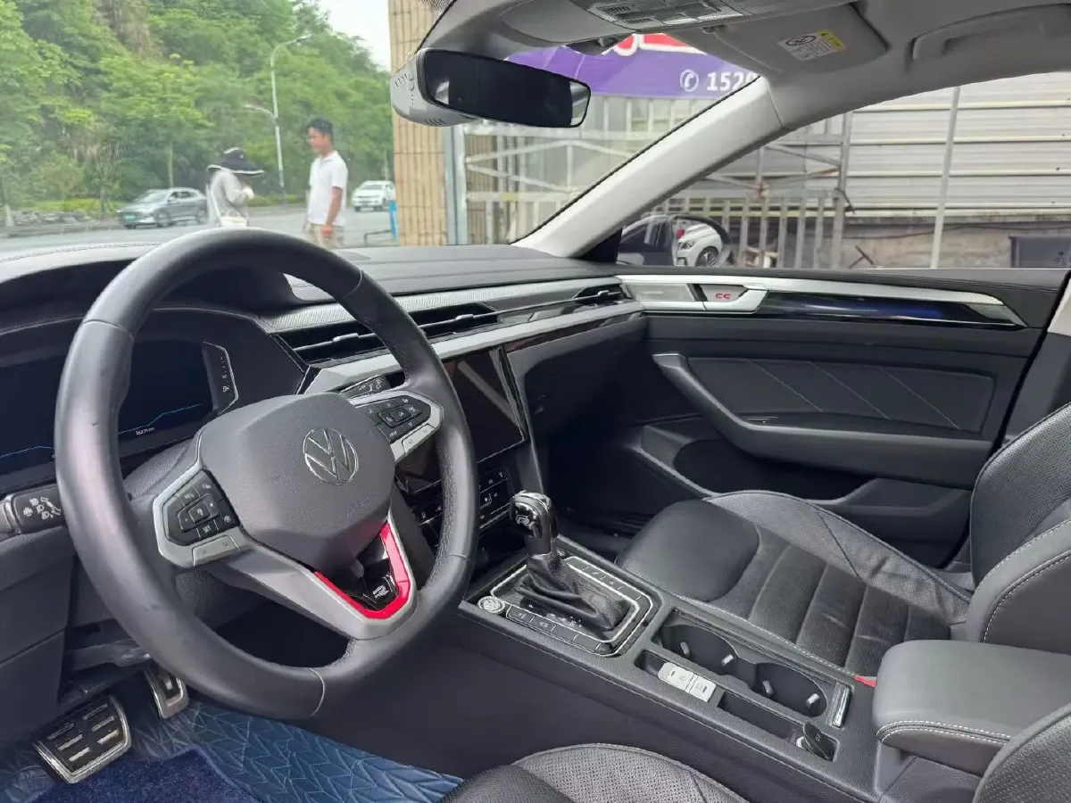 2021 Volkswagen CC 2.0T 220HP L4 7DCT,autocango,china used car exporter,china ev exporter,chinese used car exporter,chinese used ev exporter